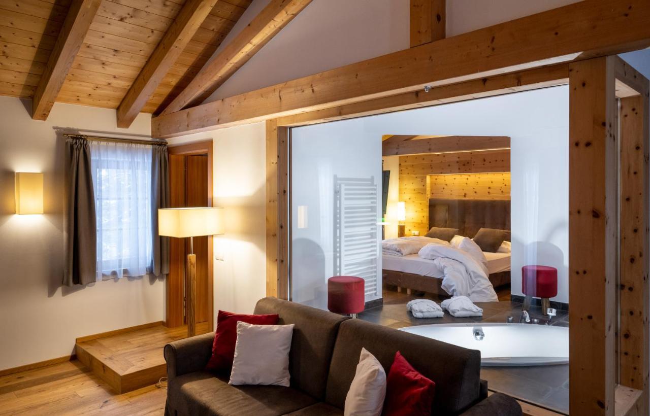 Ansitz Velseck-Residence Hotel Tires Bagian luar foto