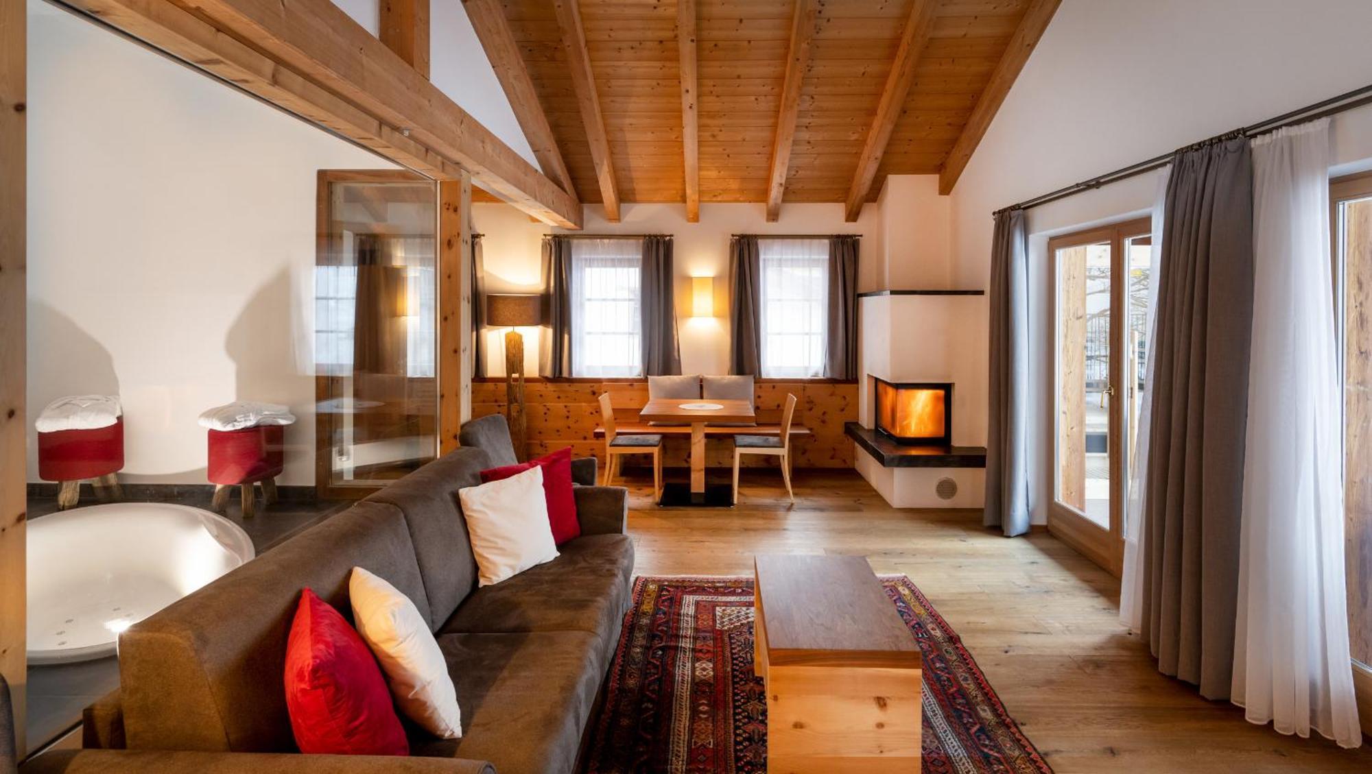 Ansitz Velseck-Residence Hotel Tires Bagian luar foto